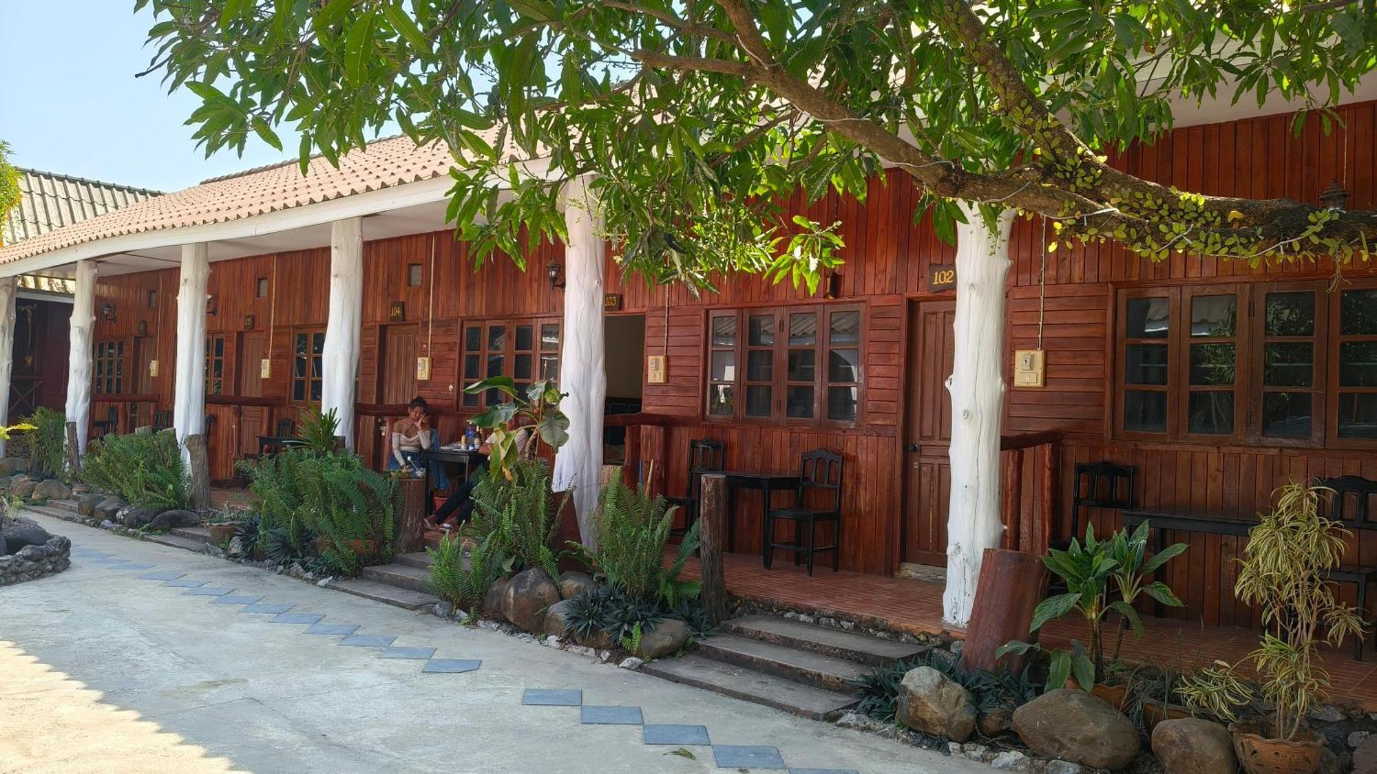 Bungalow Ванг-Виенг Экстерьер фото